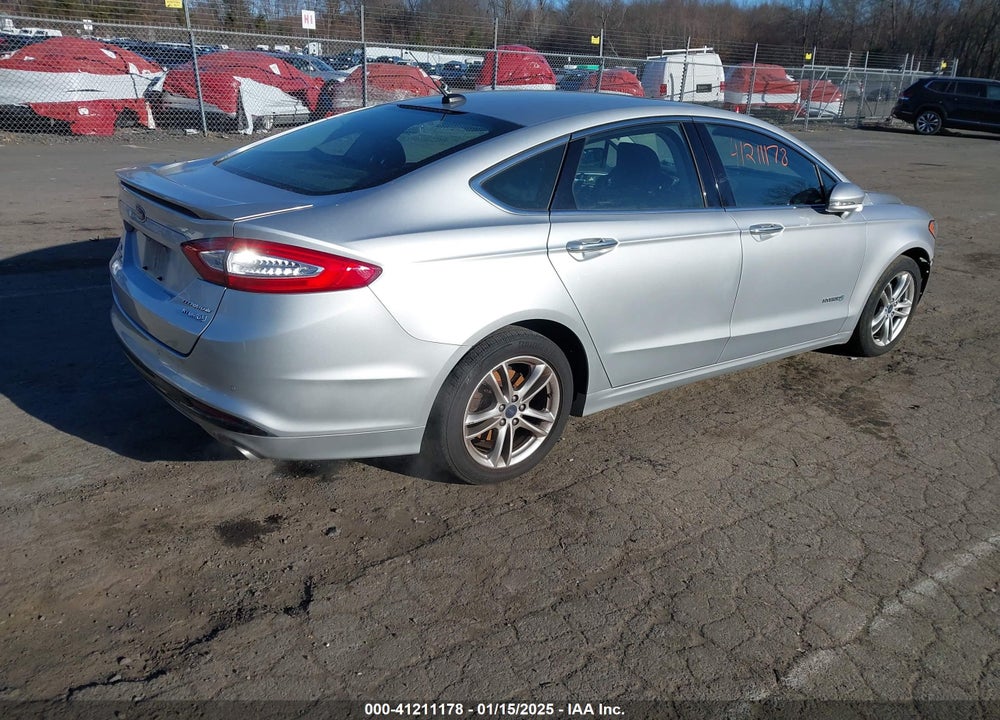 2015 FORD FUSION HYBRID TITANIUM VIN: 3FA6P0RU3FR245918