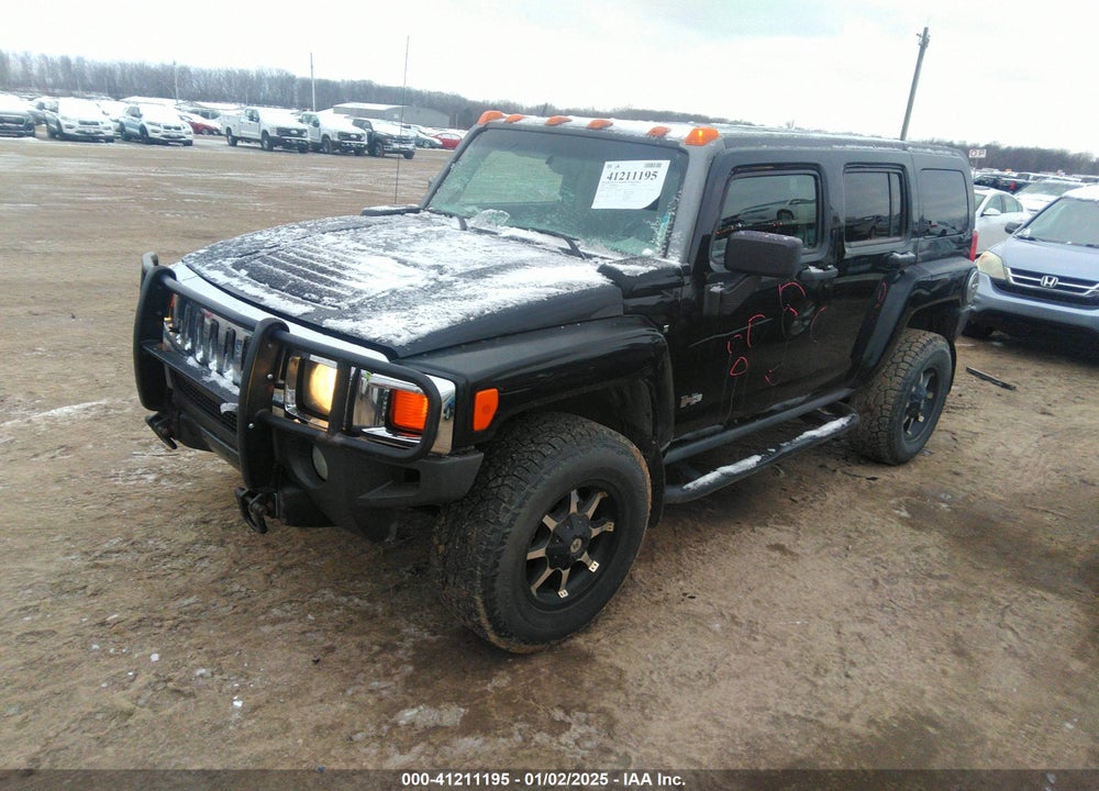 2007 HUMMER H3 SUV VIN: 5GTDN13EX78225465