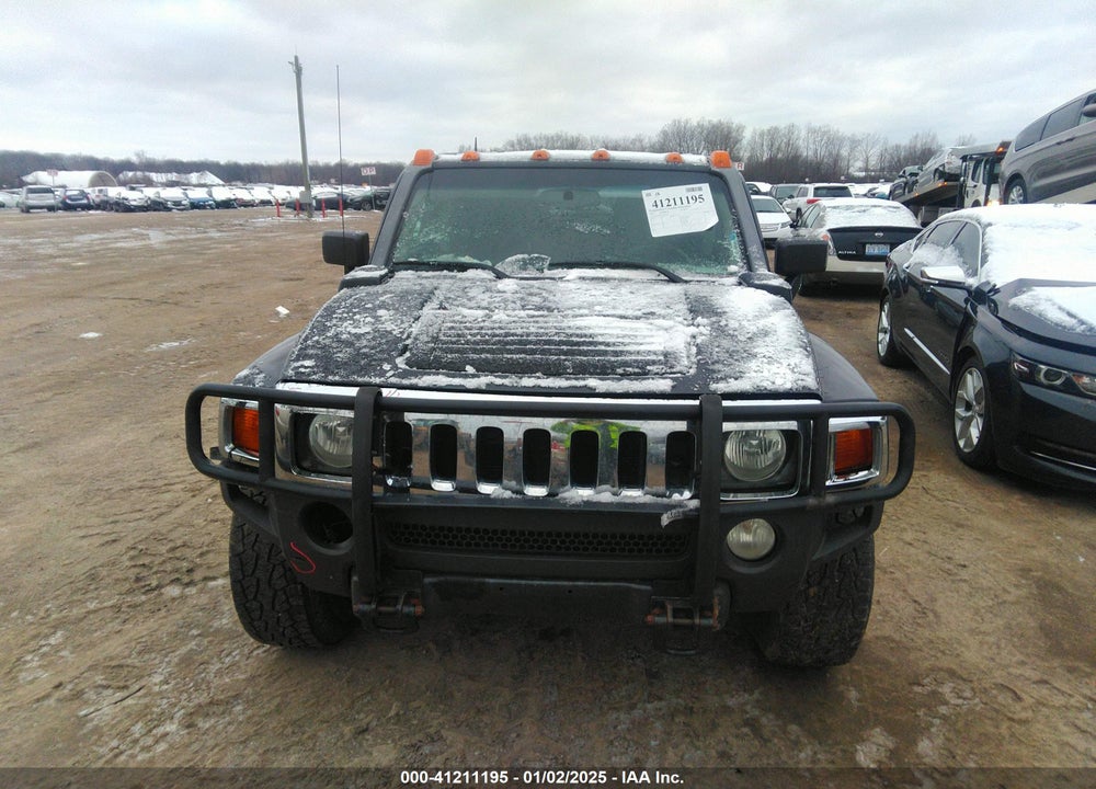 2007 HUMMER H3 SUV VIN: 5GTDN13EX78225465