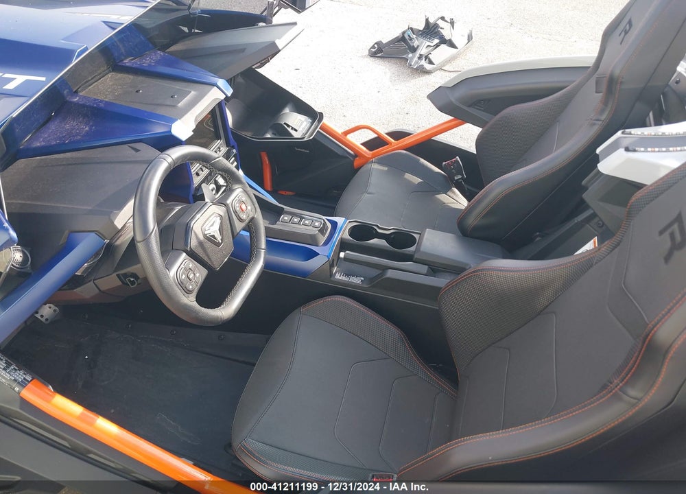 2022 POLARIS SLINGSHOT R VIN: 57XAARHB2N8150011