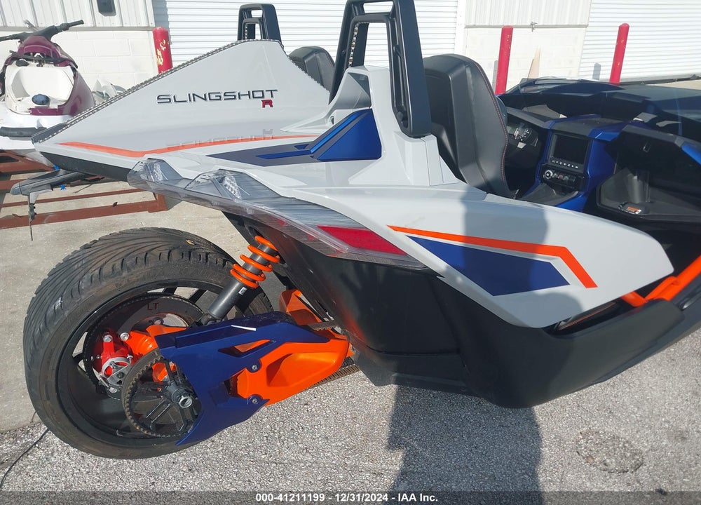 2022 POLARIS SLINGSHOT R VIN: 57XAARHB2N8150011