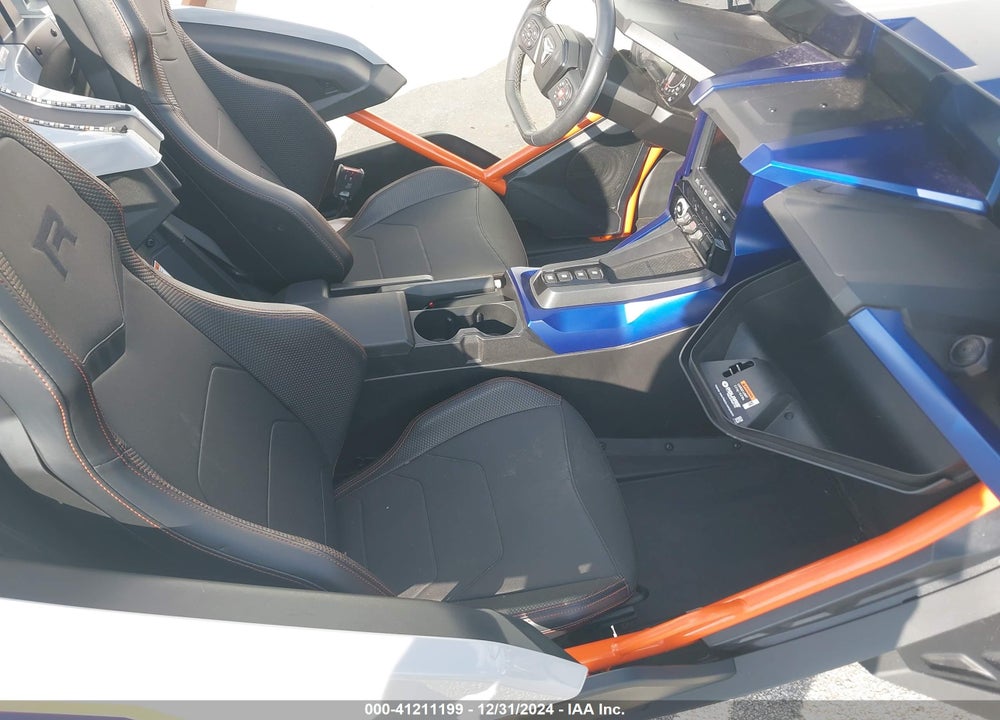 2022 POLARIS SLINGSHOT R VIN: 57XAARHB2N8150011