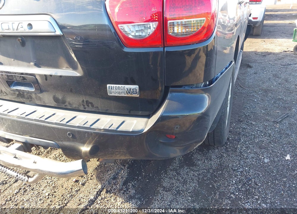 2014 TOYOTA SEQUOIA PLATINUM VIN: 5TDDY5G12ES105701