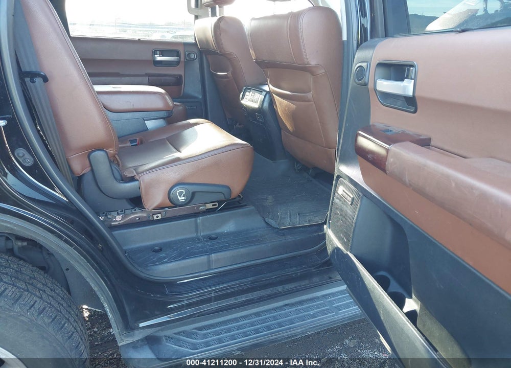 2014 TOYOTA SEQUOIA PLATINUM VIN: 5TDDY5G12ES105701