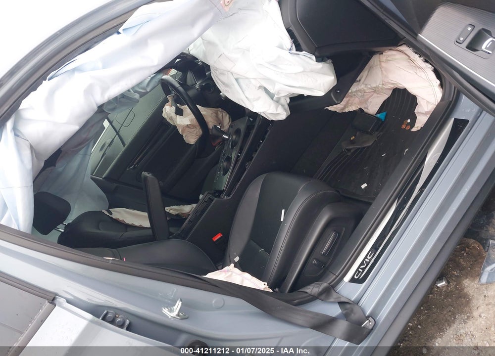 2024 HONDA CIVIC VIN: 19XFL1H82RE006520