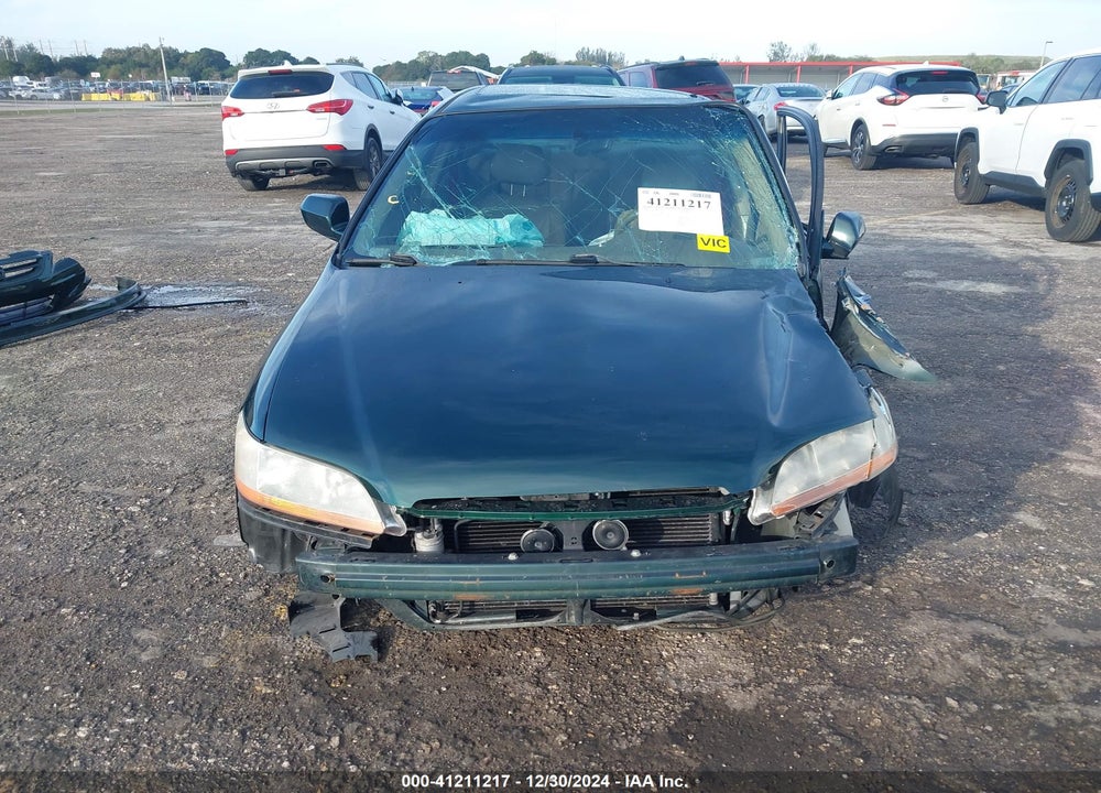 1999 HONDA ACCORD EX VIN: 1HGCG5659XA000142