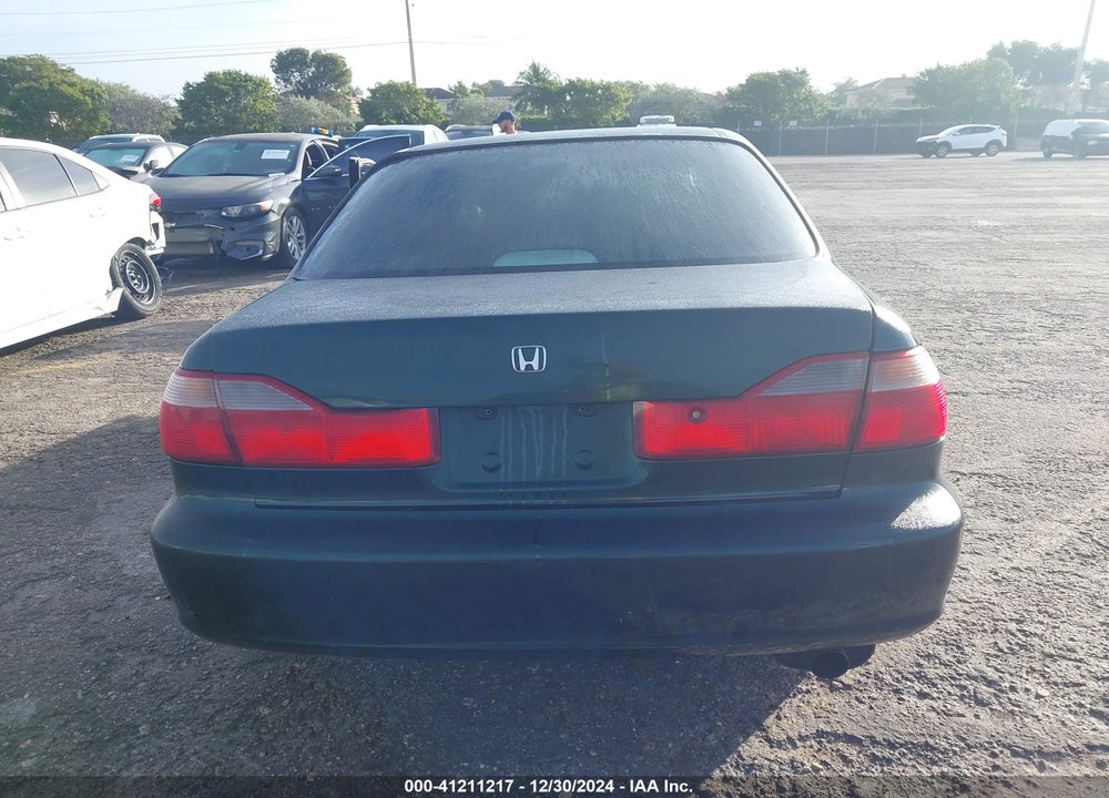 1999 HONDA ACCORD EX VIN: 1HGCG5659XA000142