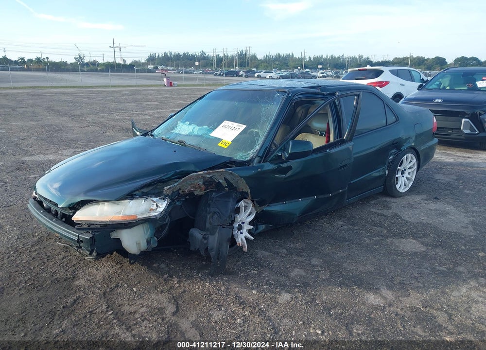 1999 HONDA ACCORD EX VIN: 1HGCG5659XA000142