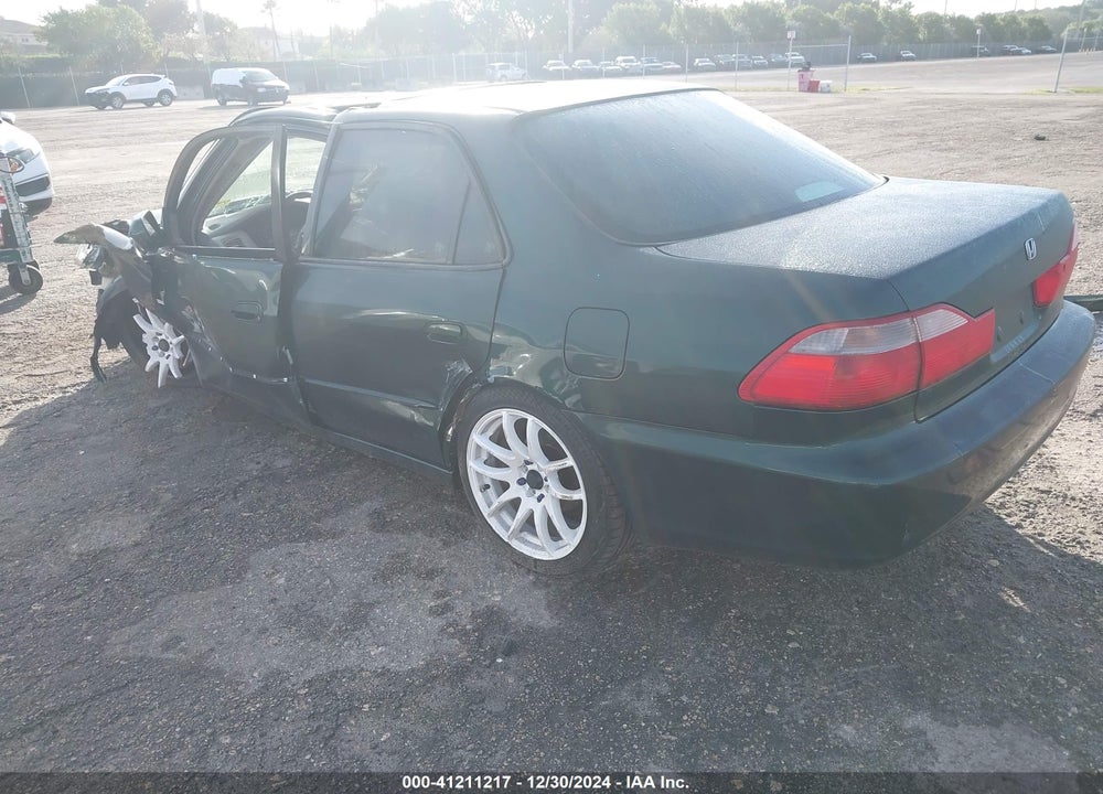 1999 HONDA ACCORD EX VIN: 1HGCG5659XA000142