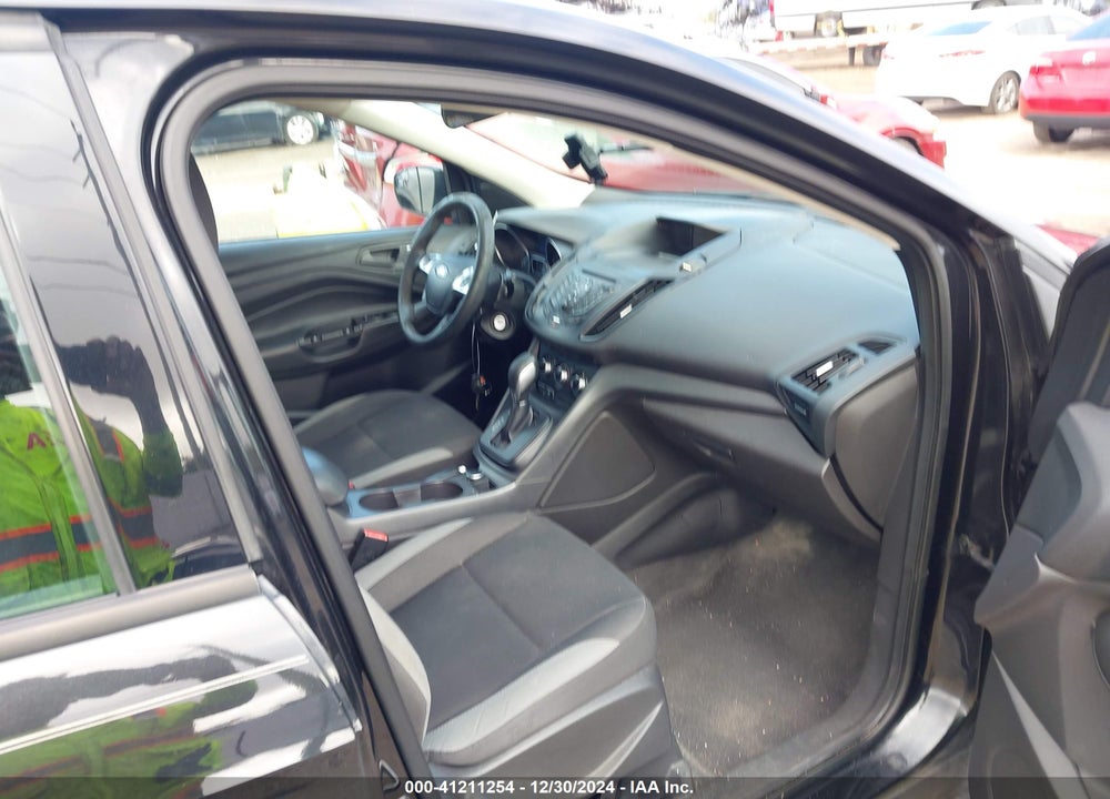 2013 FORD ESCAPE S VIN: 1FMCU0F75DUC99193