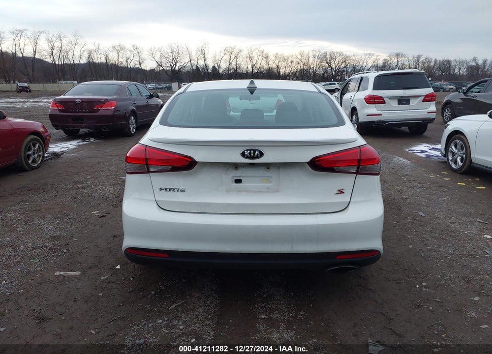 2017 KIA FORTE S VIN: 3KPFL4A72HE139327