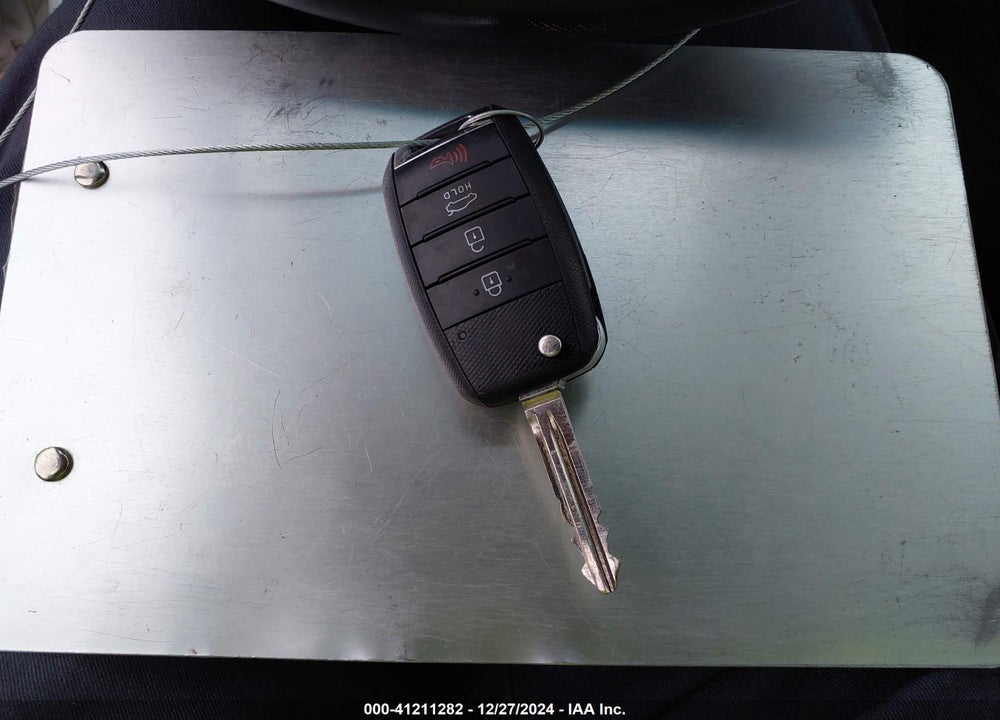 2017 KIA FORTE S VIN: 3KPFL4A72HE139327