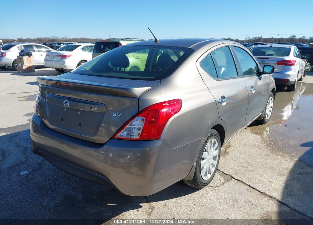 2017 NISSAN VERSA 1.6 SV VIN: 3N1CN7AP2HL894670