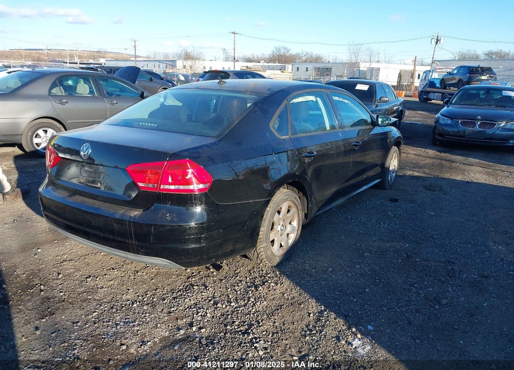2014 VOLKSWAGEN PASSAT VIN: 1VWAT7A39EC091530