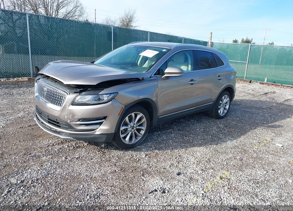 2019 LINCOLN MKC SELECT VIN: 5LMCJ2C99KUL50330
