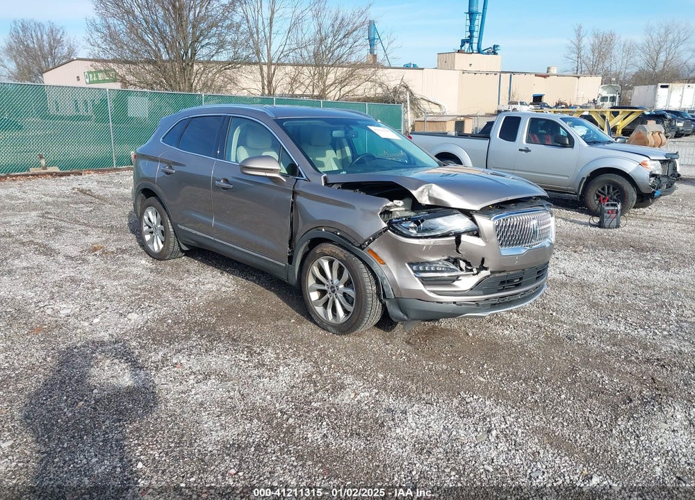 2019 LINCOLN MKC SELECT VIN: 5LMCJ2C99KUL50330