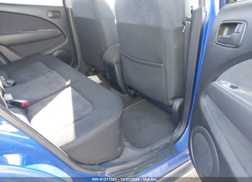 2004 MITSUBISHI OUTLANDER LS VIN: JA4LZ31F74U061135