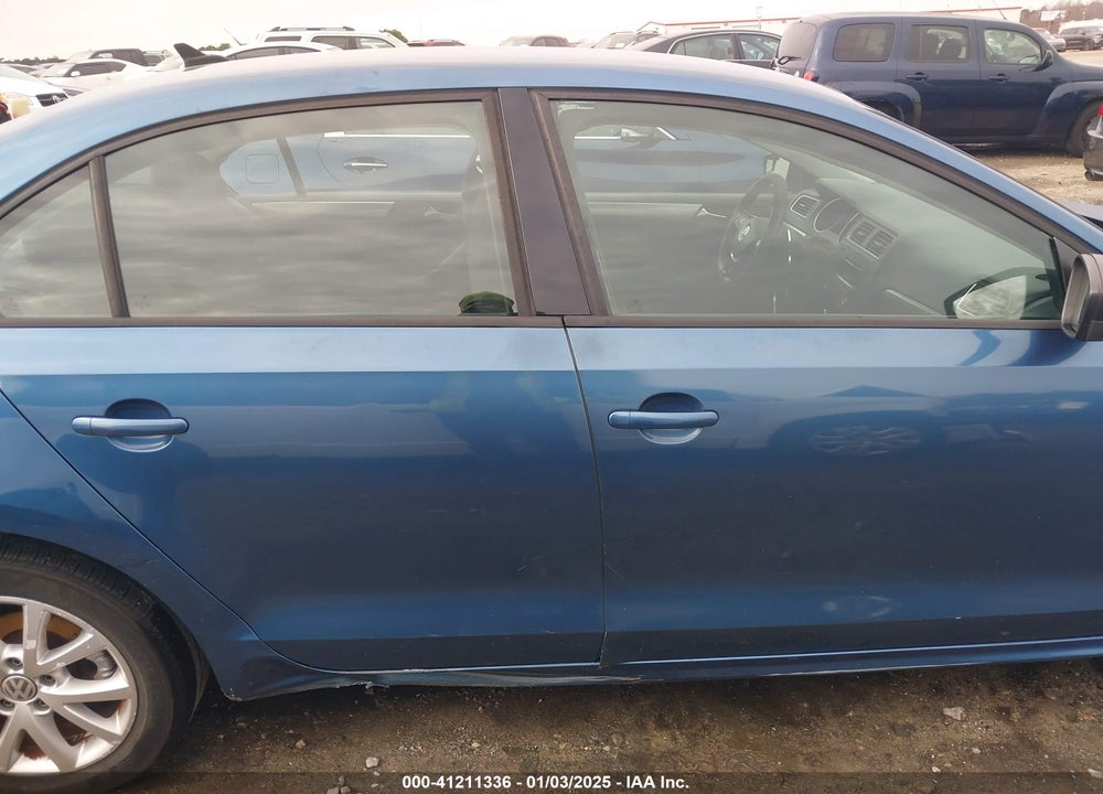 2015 VOLKSWAGEN JETTA VIN: 3VWD17AJ7FM300281