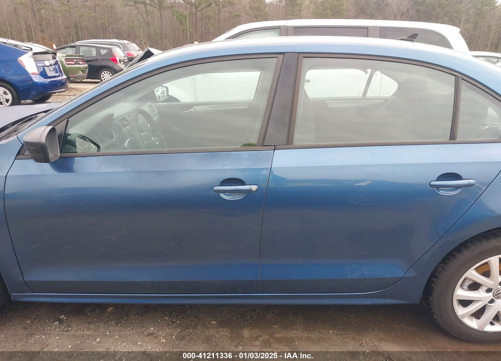 2015 VOLKSWAGEN JETTA VIN: 3VWD17AJ7FM300281