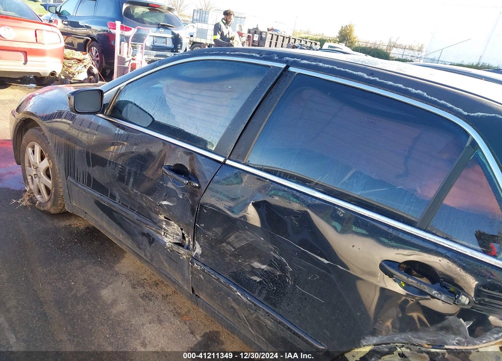 2005 HONDA ACCORD 3.0 EX VIN: 1HGCM66595A016420