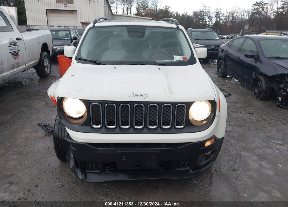 2016 JEEP RENEGADE LATITUDE VIN: ZACCJBBT5GPD29715