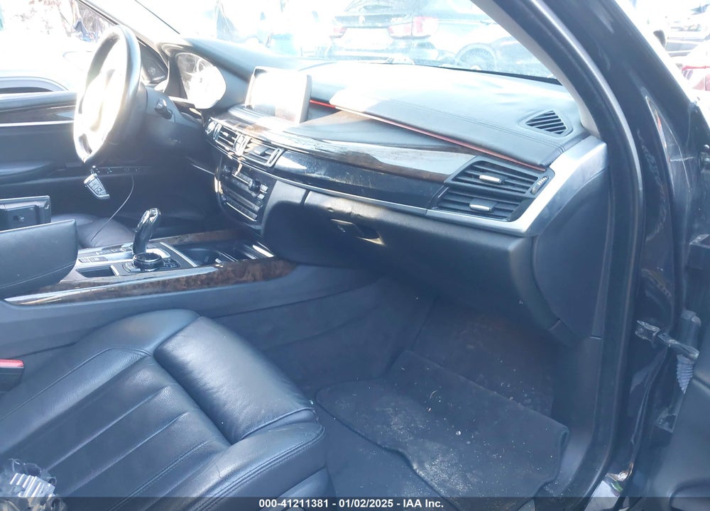 2015 BMW X5 XDRIVE50I VIN: 5UXKR6C57F0J77144