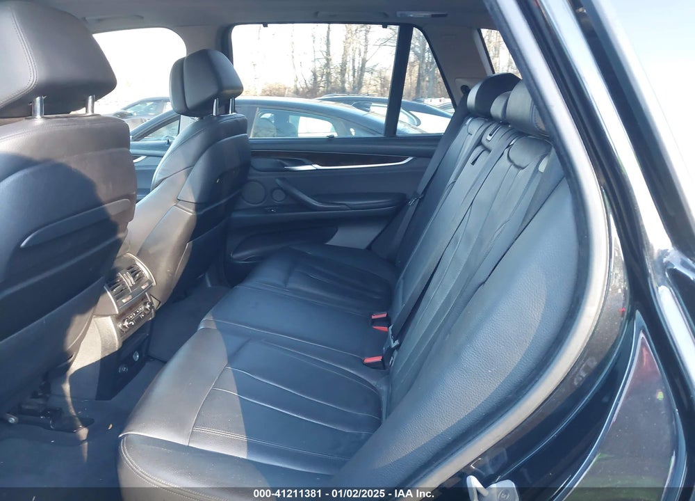 2015 BMW X5 XDRIVE50I VIN: 5UXKR6C57F0J77144