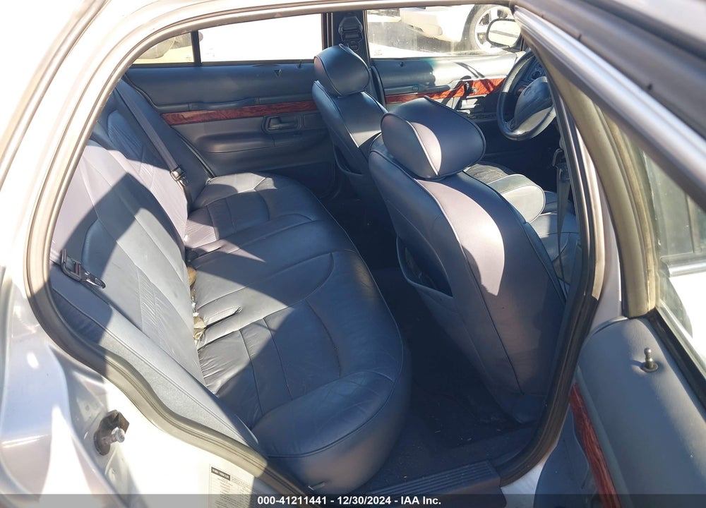 2000 MERCURY GRAND MARQUIS LS VIN: 2MEFM75W2YX675526