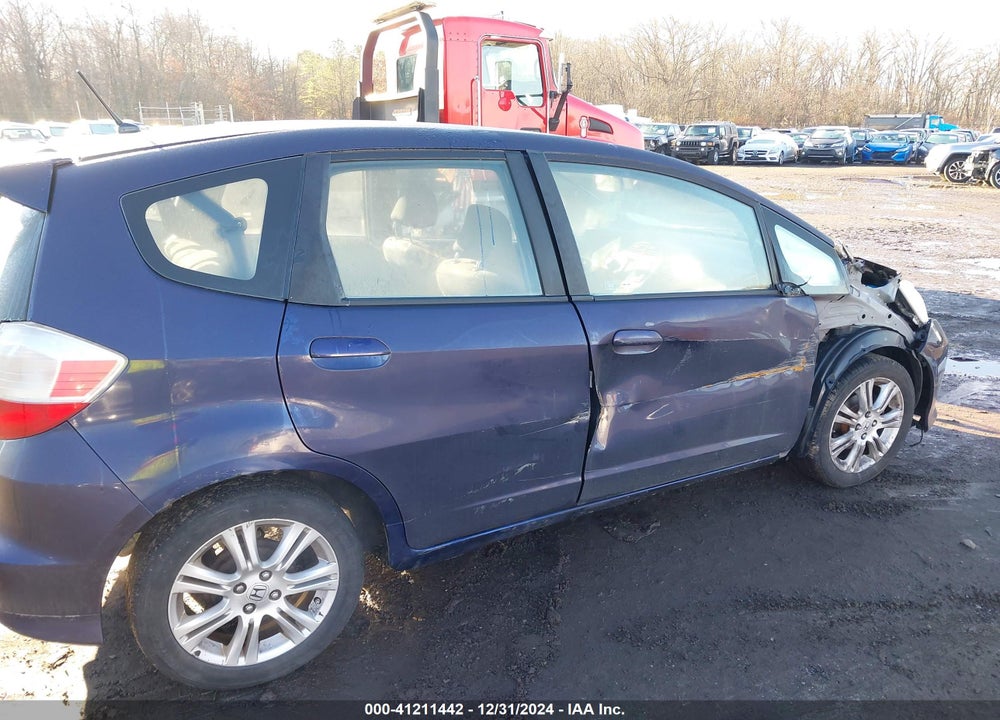 2009 HONDA FIT SPORT VIN: JHMGE88669S038761