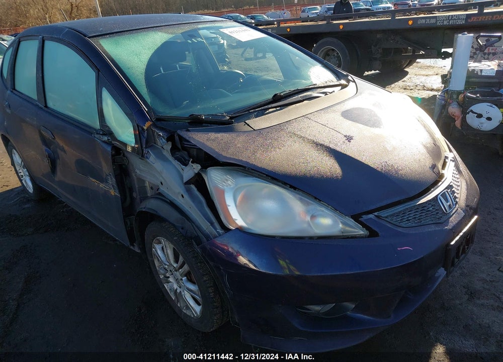 2009 HONDA FIT SPORT VIN: JHMGE88669S038761