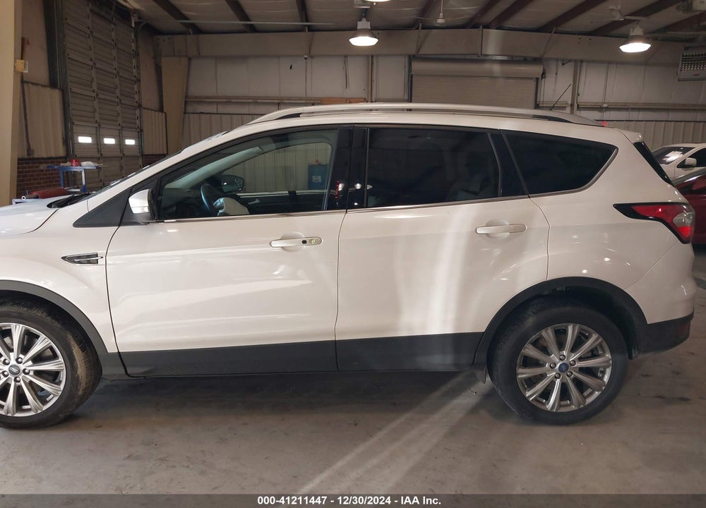 2018 FORD ESCAPE TITANIUM VIN: 1FMCU9J98JUD25004