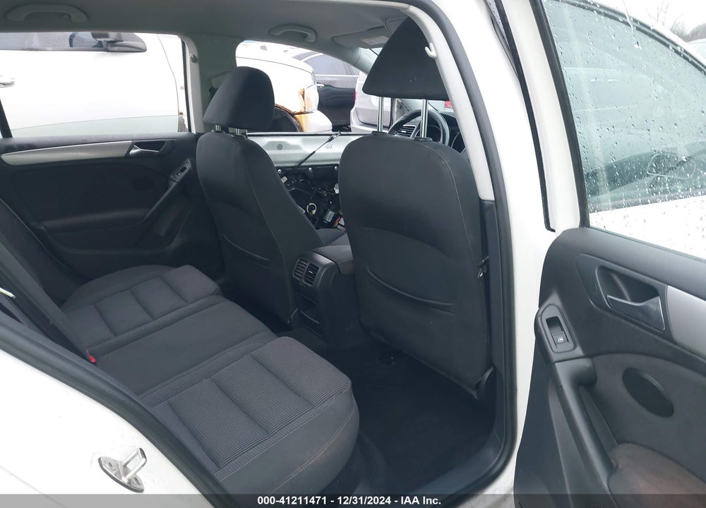 2013 VOLKSWAGEN GOLF 2.0L TDI 4-DOOR VIN: WVWDM7AJ8DW135932