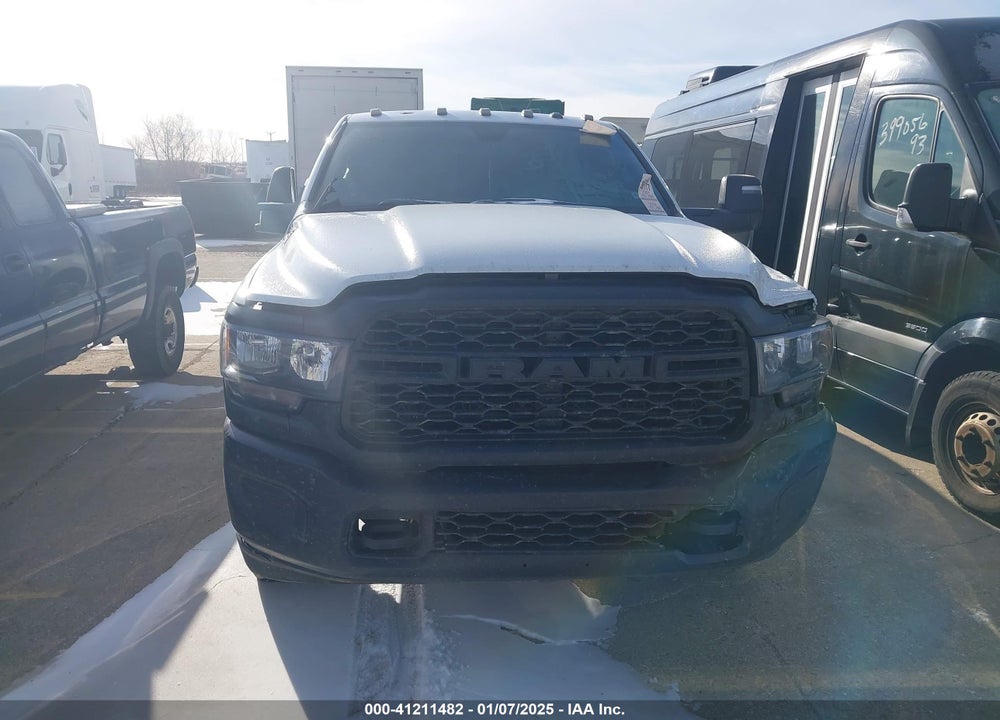 2024 RAM 3500 VIN: 3C63RRGL8RG112570