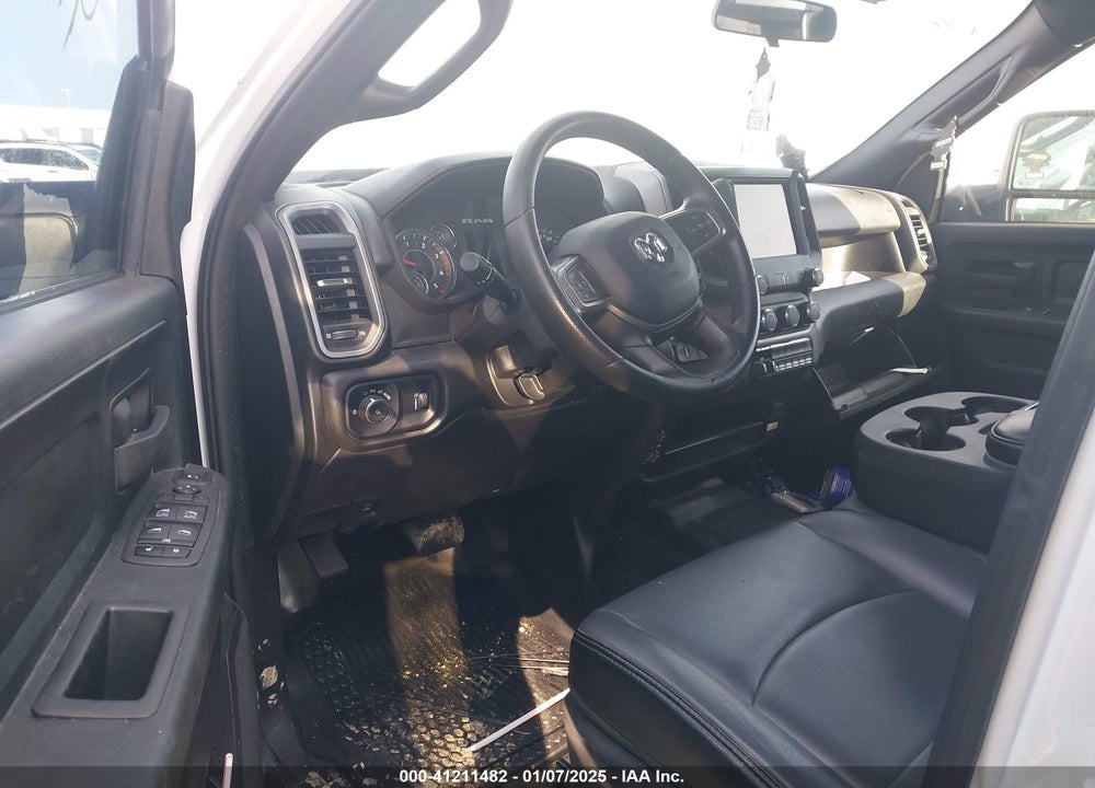 2024 RAM 3500 VIN: 3C63RRGL8RG112570