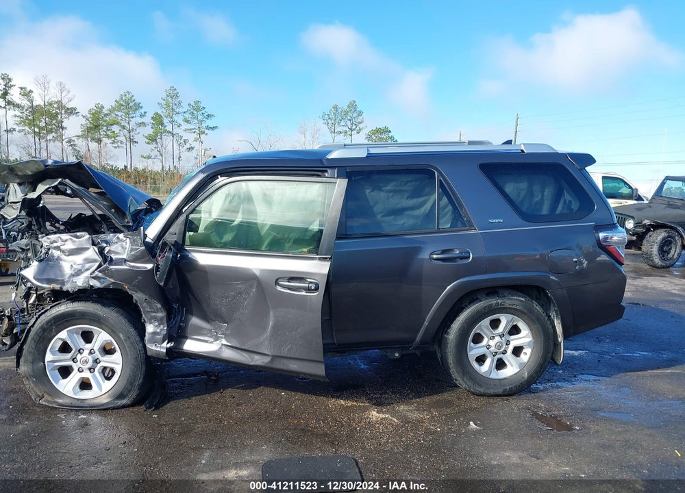 2014 TOYOTA 4RUNNER SR5 VIN: JTEZU5JR1E5083207