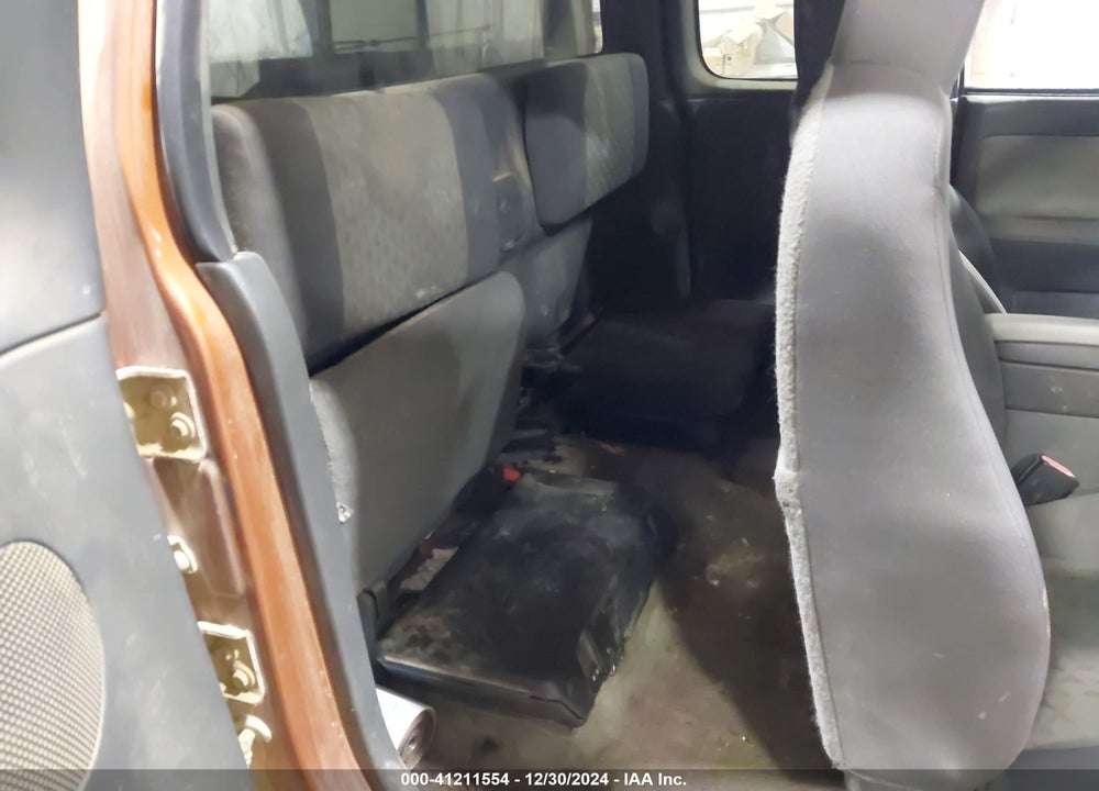 2005 GMC CANYON SLE VIN: 1GTCS198958139316