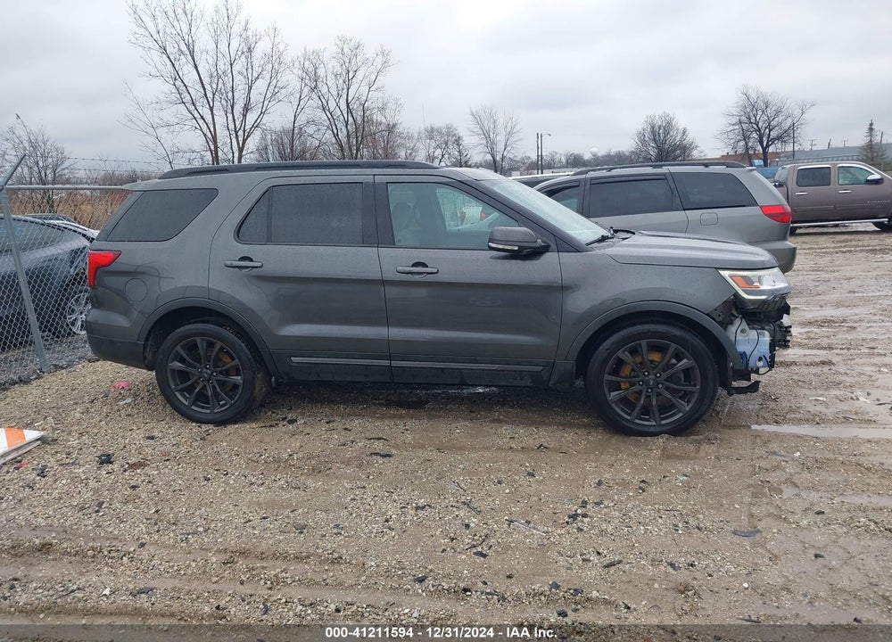2017 FORD EXPLORER XLT VIN: 1FM5K8D89HGC52438