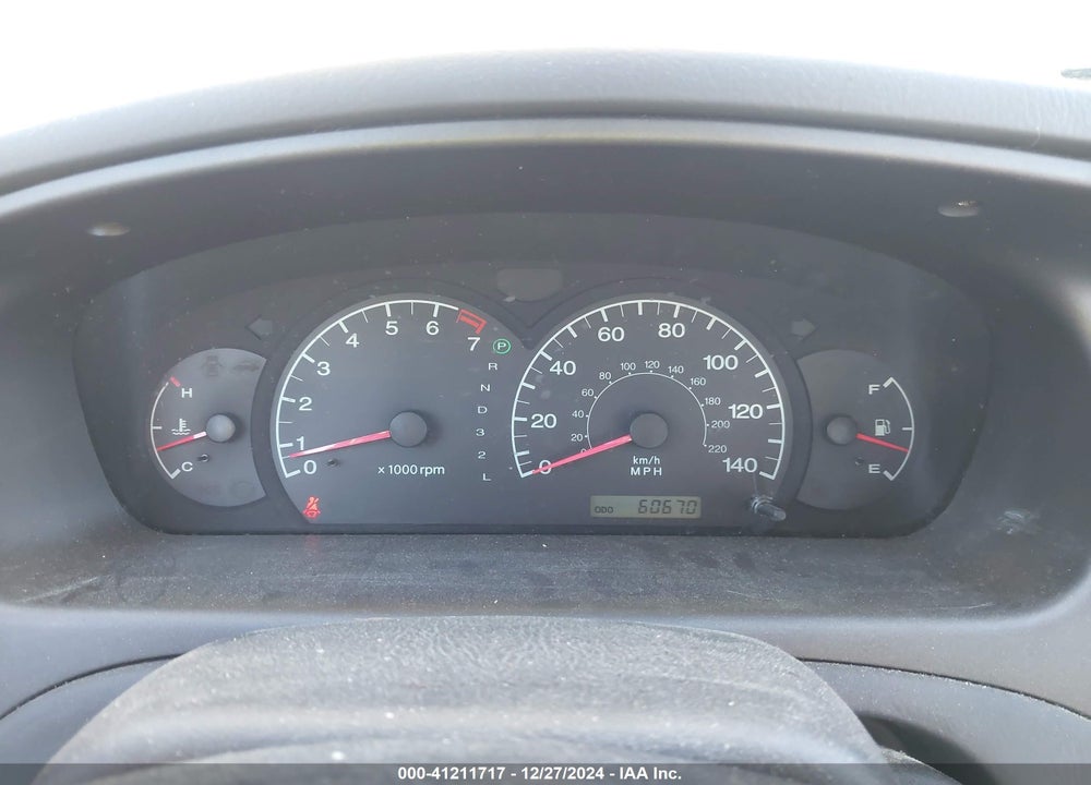 2001 HYUNDAI ELANTRA GLS VIN: KMHDN45D11U220176