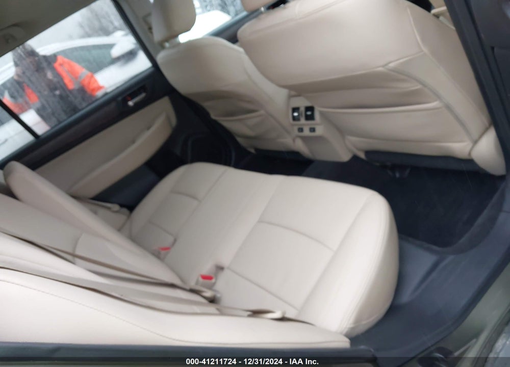 2015 SUBARU OUTBACK 2.5I LIMITED VIN: 4S4BSBLCXF3211178