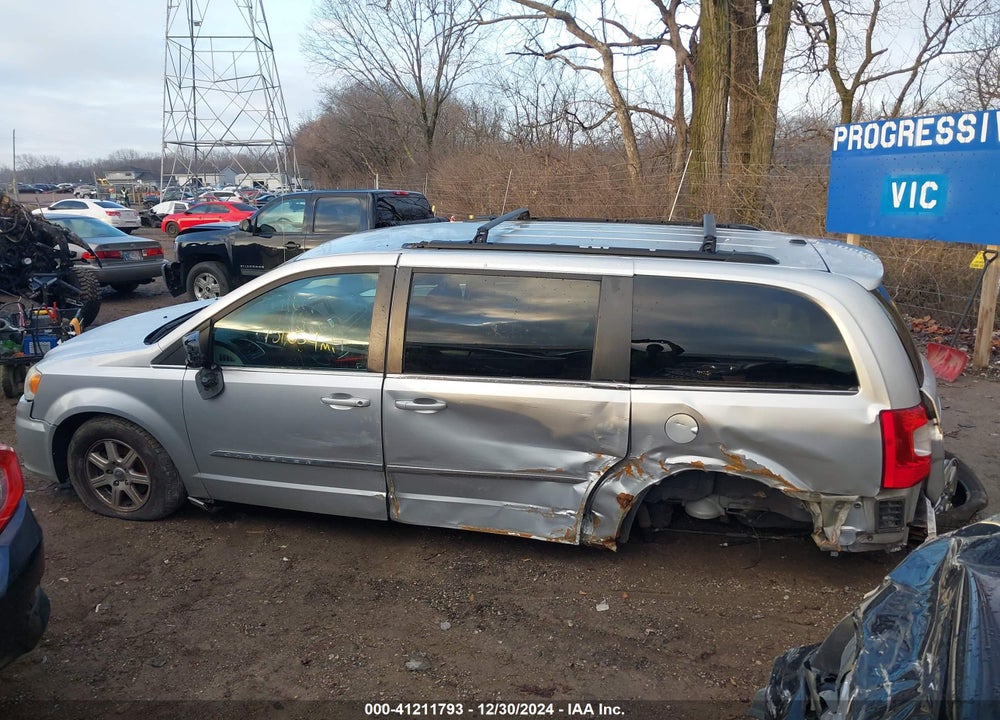 2011 CHRYSLER TOWN & COUNTRY VIN: 2A4RR5DG1BR771619