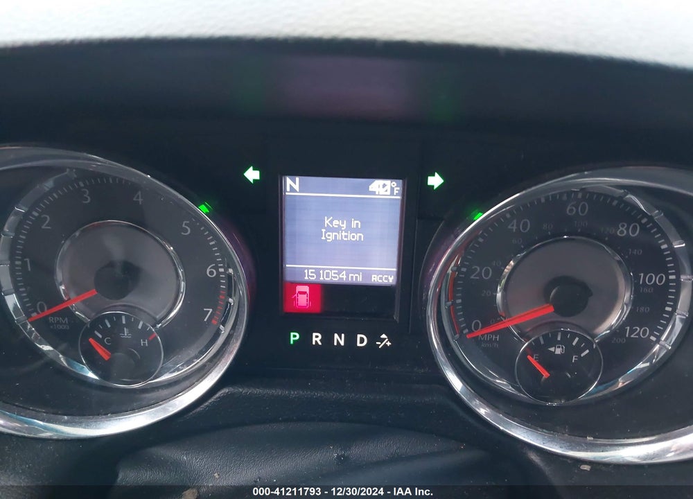 2011 CHRYSLER TOWN & COUNTRY VIN: 2A4RR5DG1BR771619