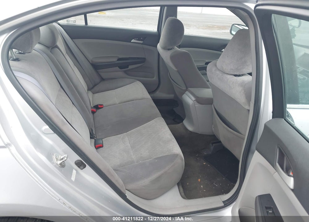 2010 HONDA ACCORD VIN: 1HGCP2F49AA098957