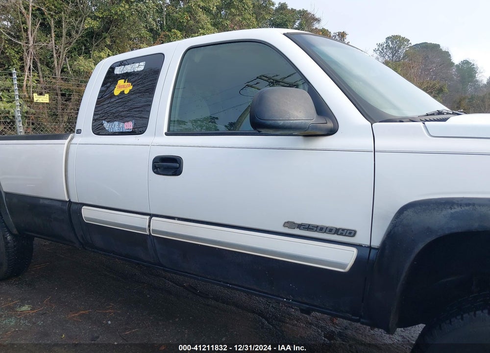 2003 CHEVROLET SILVERADO 2500HD LS VIN: 1GCHK29U43E153955
