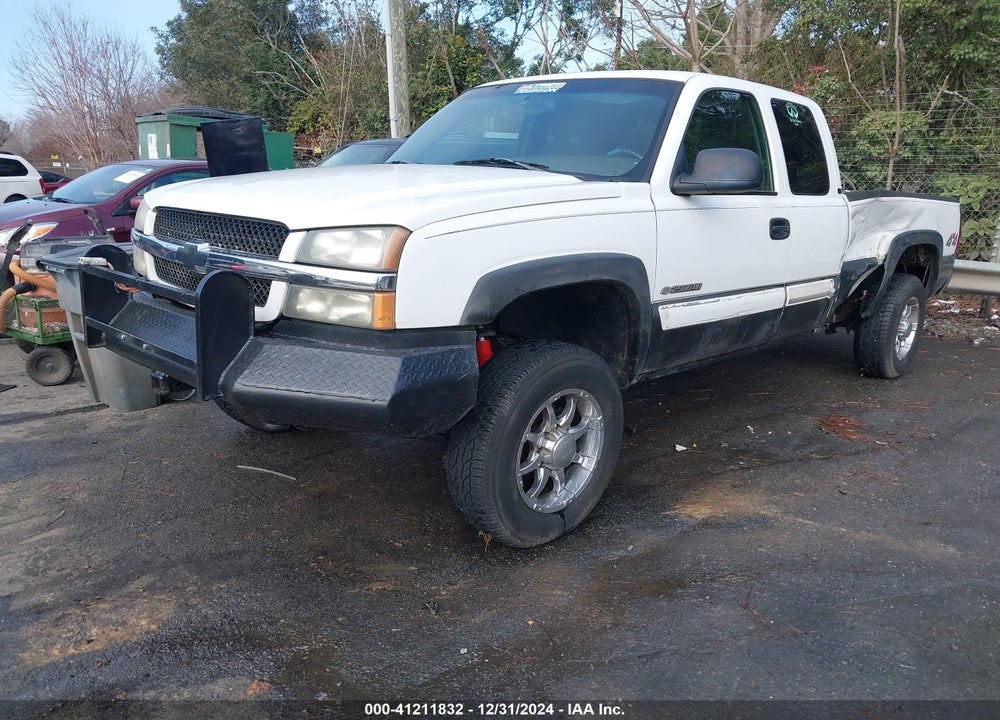 2003 CHEVROLET SILVERADO 2500HD LS VIN: 1GCHK29U43E153955