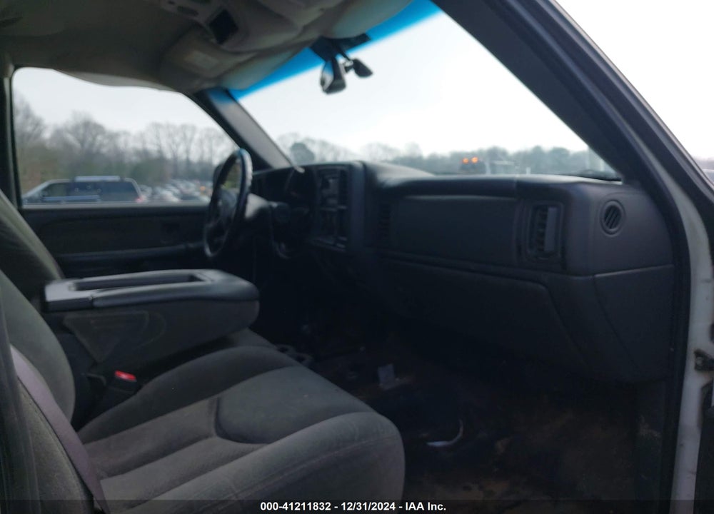 2003 CHEVROLET SILVERADO 2500HD LS VIN: 1GCHK29U43E153955
