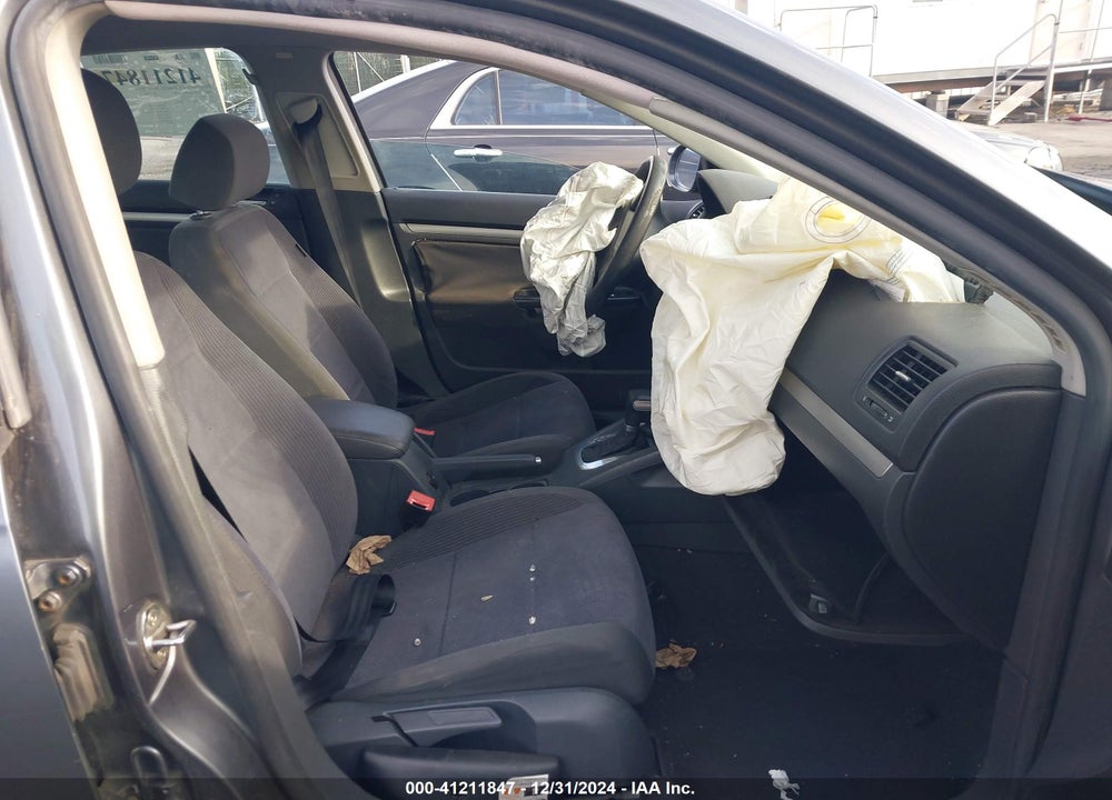 2006 VOLKSWAGEN JETTA VIN: 3VWPF71K56M711301