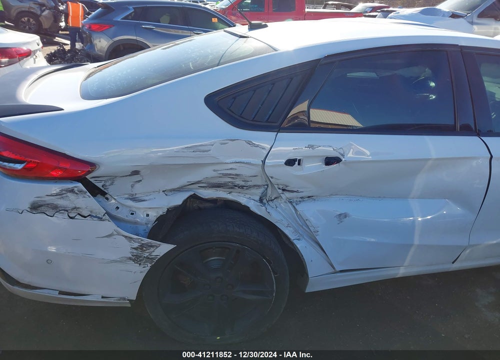 2017 FORD FUSION VIN: 3FA6P0VP7HR227408