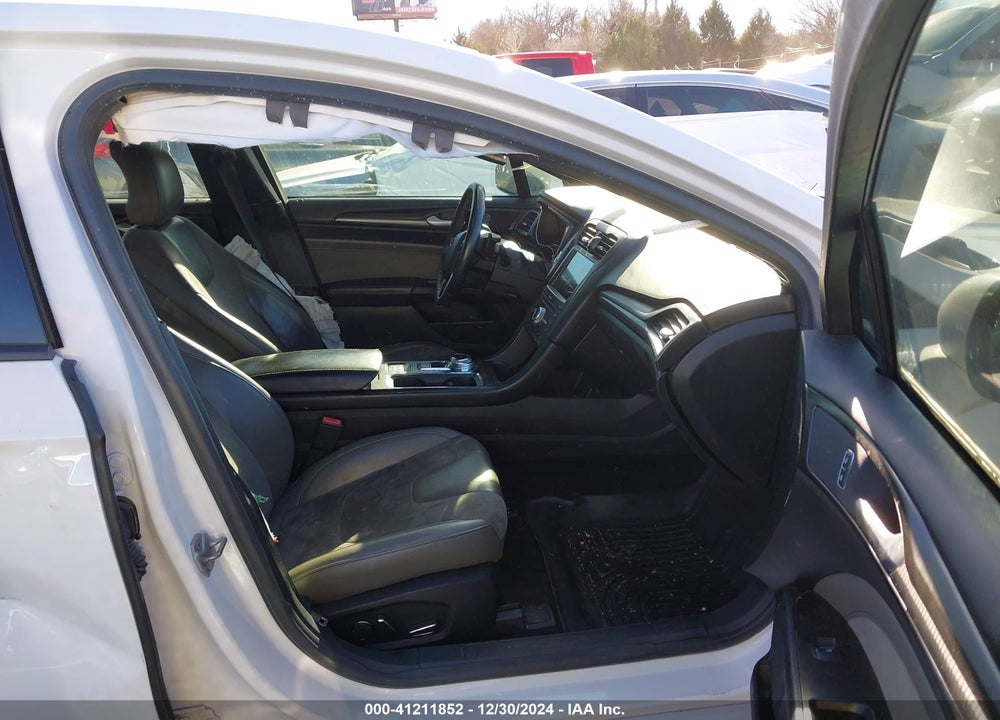 2017 FORD FUSION VIN: 3FA6P0VP7HR227408
