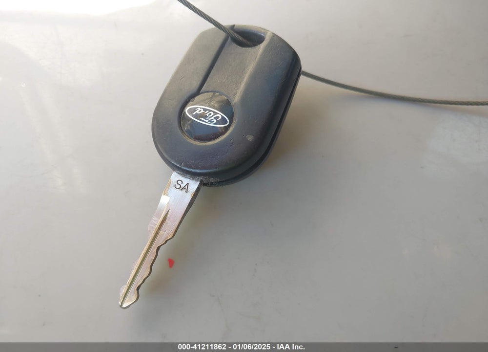 2013 FORD TAURUS VIN: 1FAHP2D85DG160002