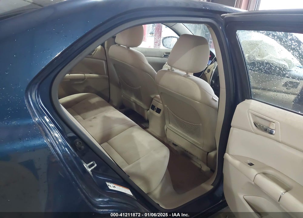 2010 SUZUKI KIZASHI SE VIN: JS2RE9A31A6101333